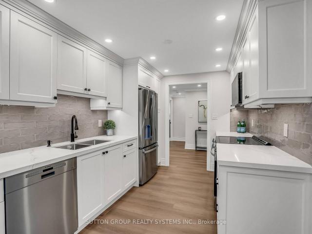Condo for sale in Oakville, Ontario