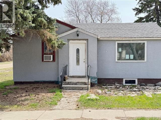 House for sale in Kenaston, Saskatchewan