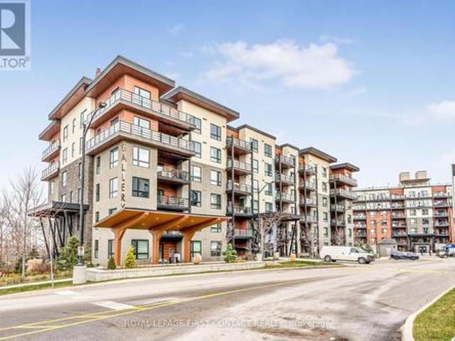 Condo for sale in Holly, Barrie