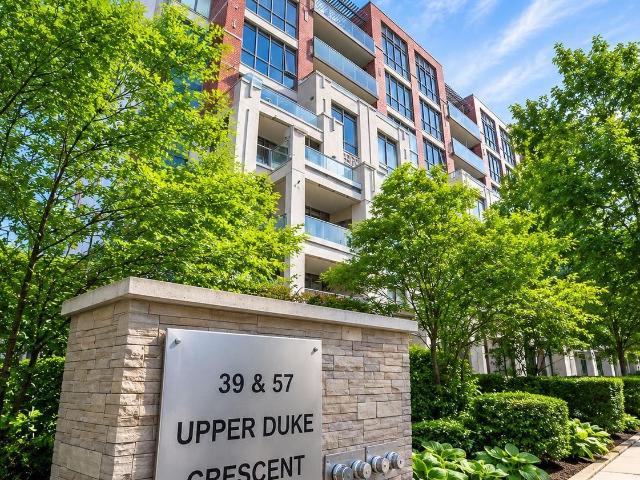 Condo for sale in Woburn, Ontario