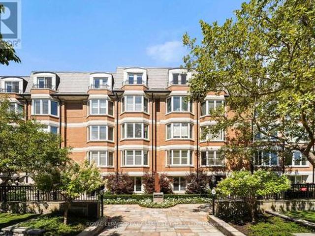 Condo for sale in Woburn, Ontario