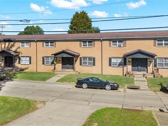 House for sale in Vienna, West Virginia