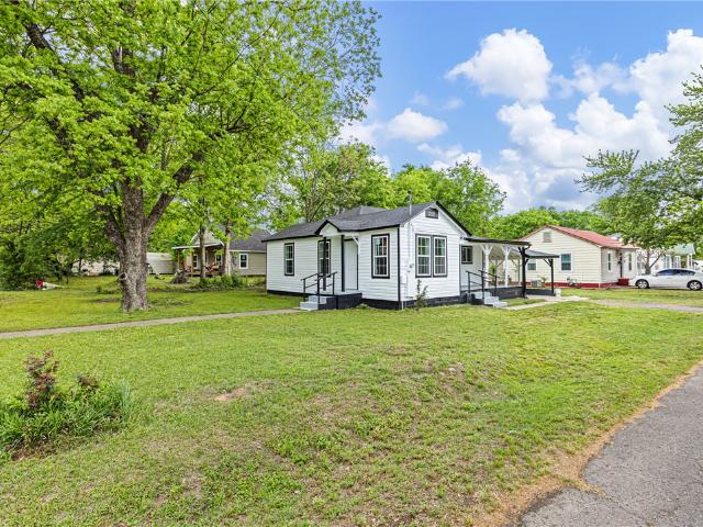 House for sale in Ark