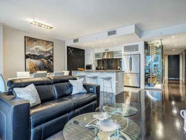 Condo for sale in Ville-Marie, Montréal