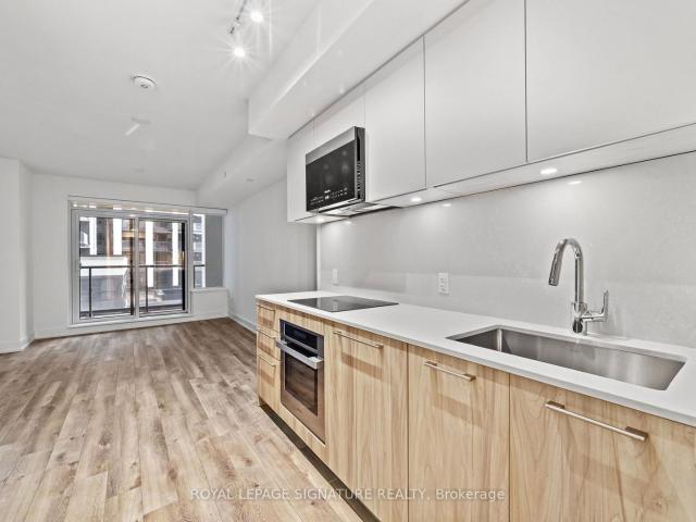 Condo for sale in Woburn, Ontario
