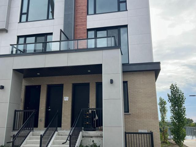 Condo for sale in Richmond Hill, Golden Horseshoe