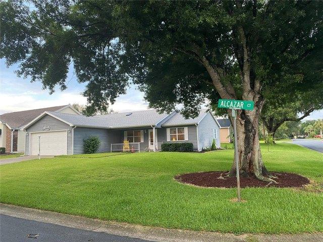 House for sale in Lady Lake, Florida