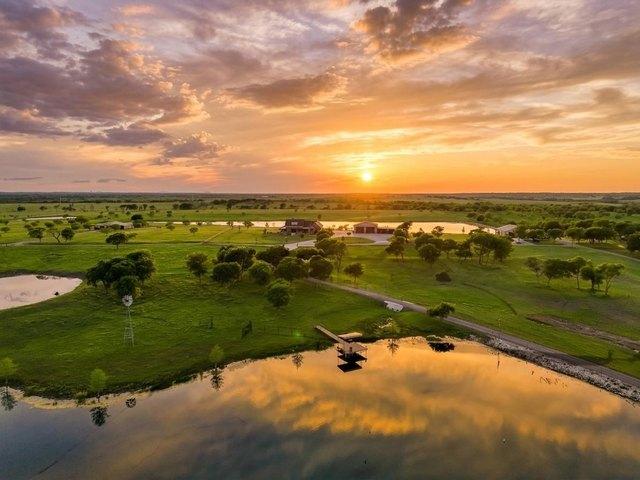 Farm for sale in Ellis, Texas