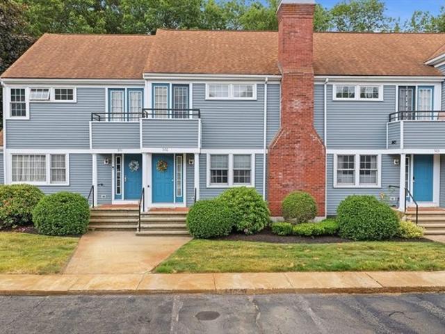 Condo for sale in Whitman, Massachusetts