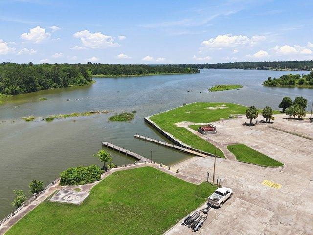 Townhouse for sale in Walker, Texas