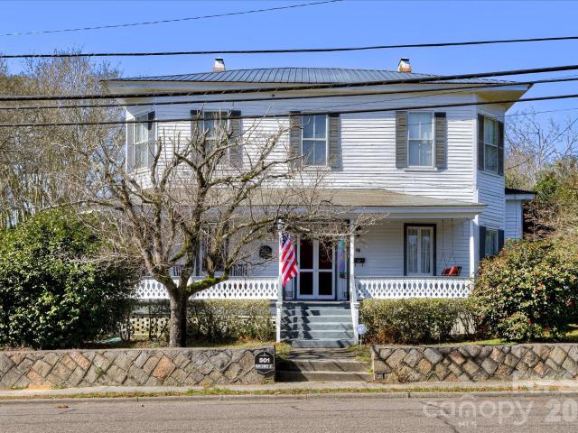 House for sale in Edgefield, South Carolina
