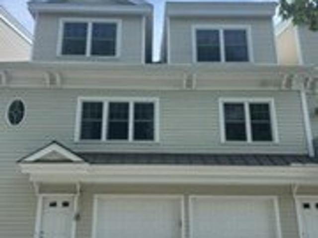 Condo for sale in Beverly, Massachusetts
