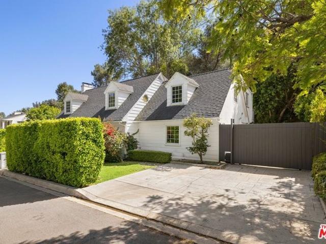 House for sale in Canoga Park, California