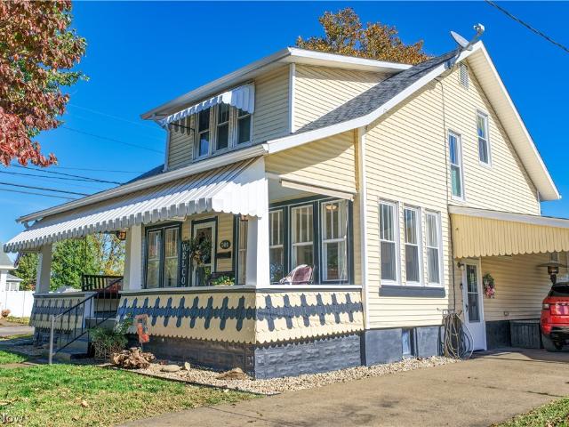 House for sale in Williamstown, Wood County