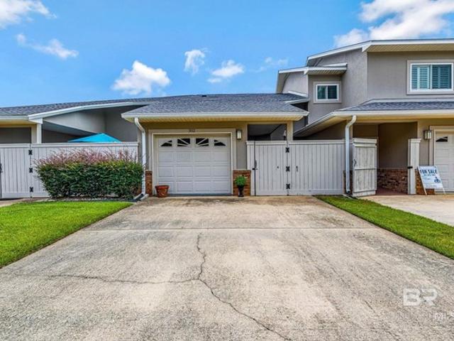 Townhouse for sale in Gulf Shores, Alabama