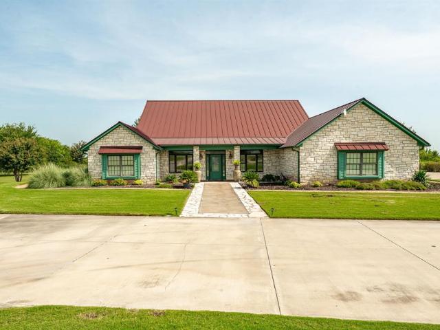 House for sale in Comanche, Texas