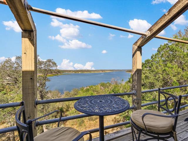 House for sale in Spicewood, Texas