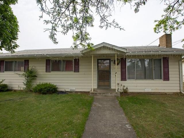 House for sale in Oregonia