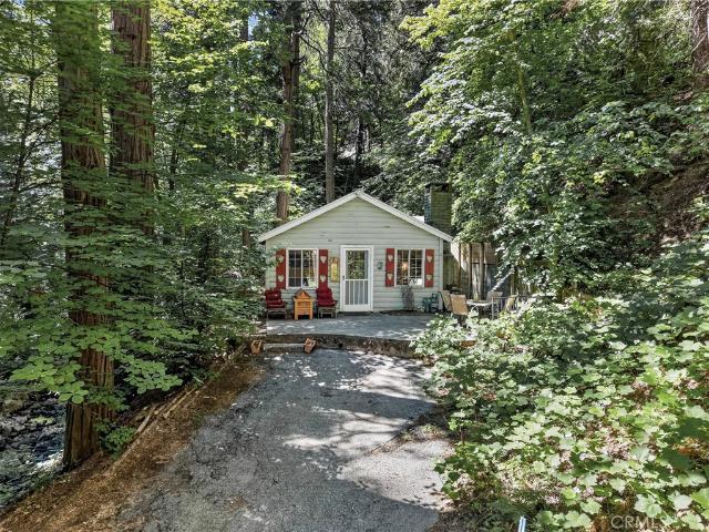 House for sale in Blue Jay, San Bernardino County