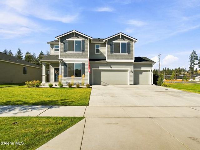 House for sale in Hayden, Idaho