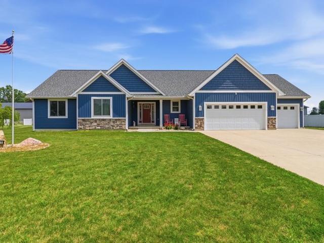 House for sale in Plainwell, Allegan County
