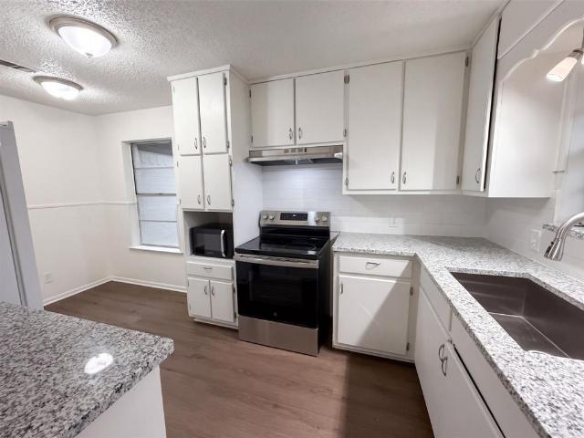 House for sale in Glen Rose, Somervell County