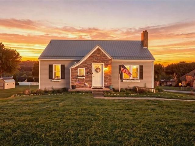 House for sale in Washington, Pennsylvania