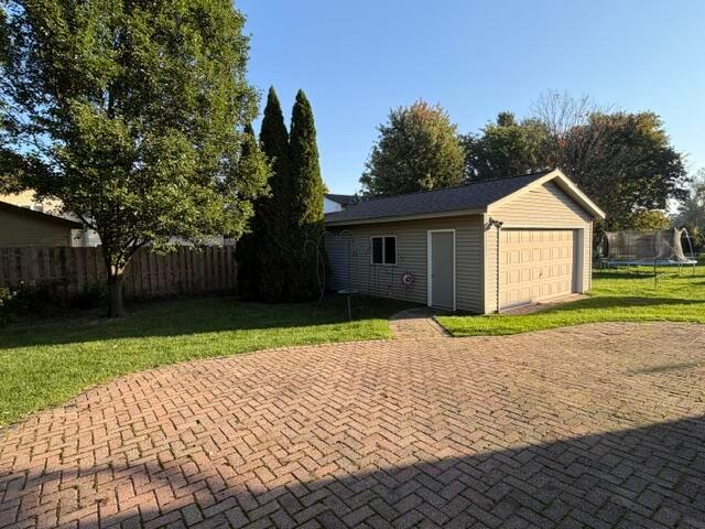 House for sale in Lake Geneva, Walworth County