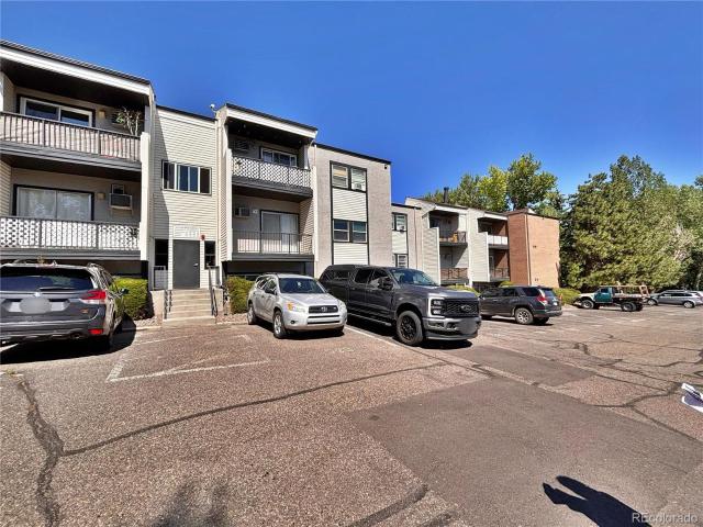 Condo for sale in Golden, Colorado