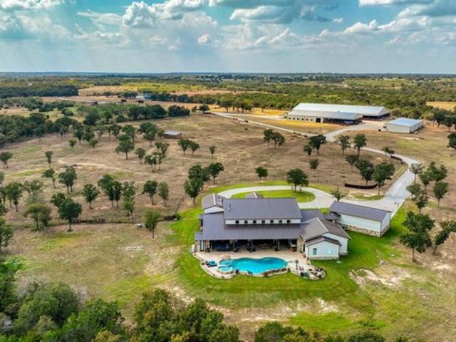 Farm for sale in Mineral Wells, Texas