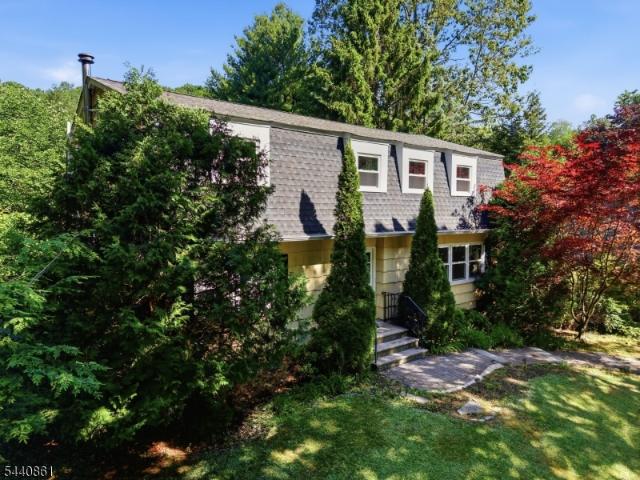House for sale in Hackettstown, New Jersey