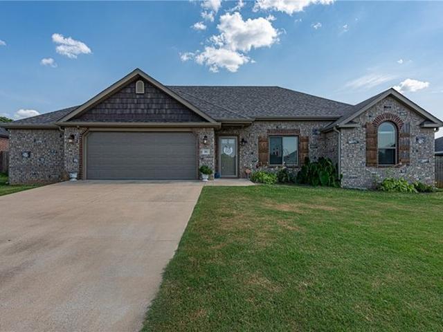 House for sale in Ark
