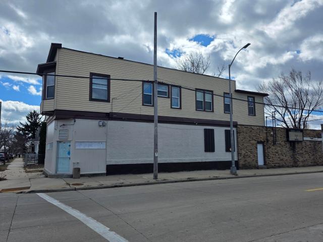 Commercial for sale in Racine, Wisconsin