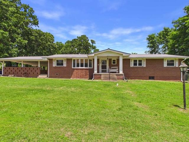 House for sale in Ark