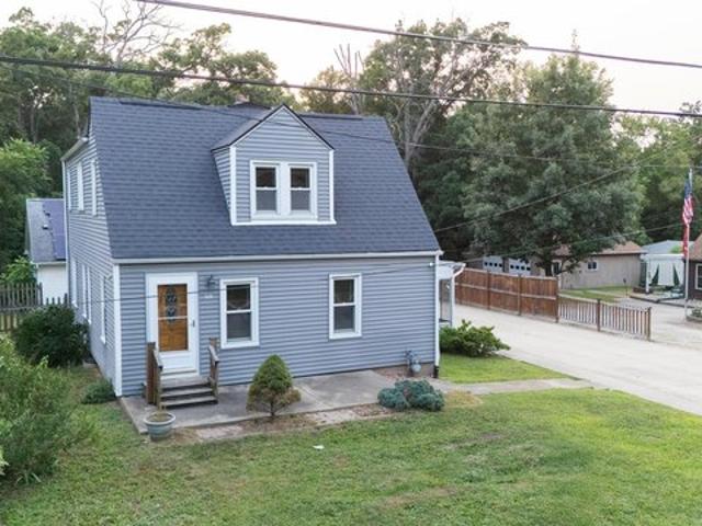 House for sale in Illinois