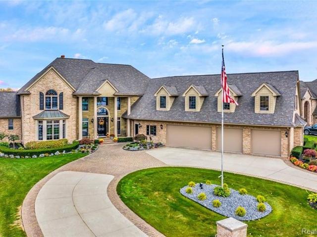 House for sale in Algonac, Saint Clair County