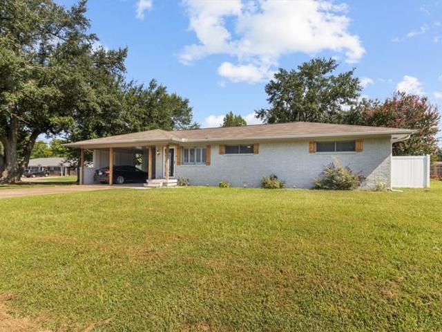 House for sale in Wood, Texas