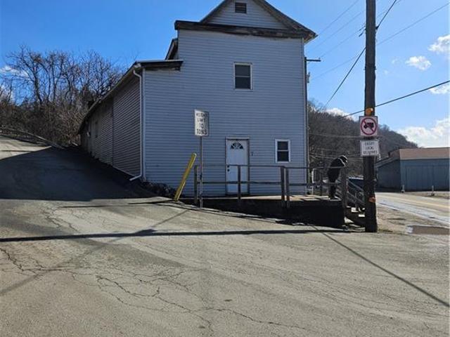 Property for sale in Belle Vernon, Pennsylvania