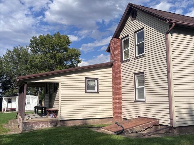 House for sale in Neponset, Bureau County