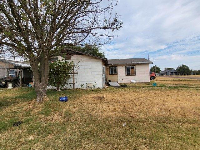 House for sale in Electra, Texas