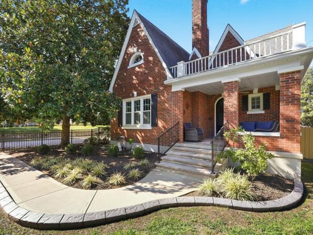 House for sale in Caldwell Manor, Danville