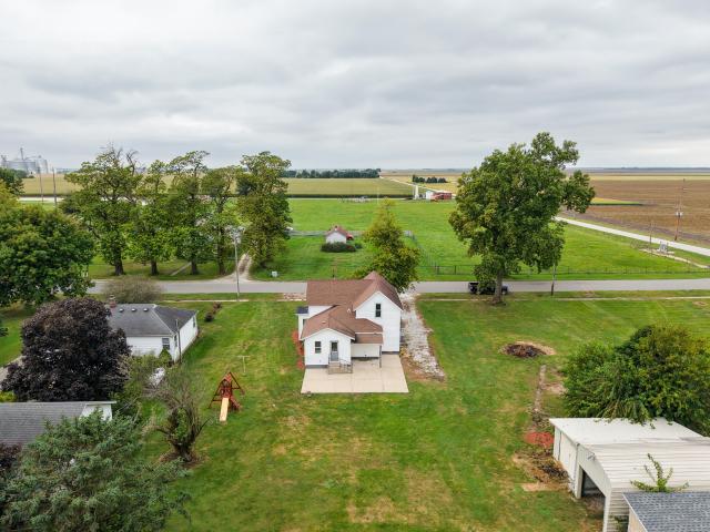 House for sale in Goodland, Newton County