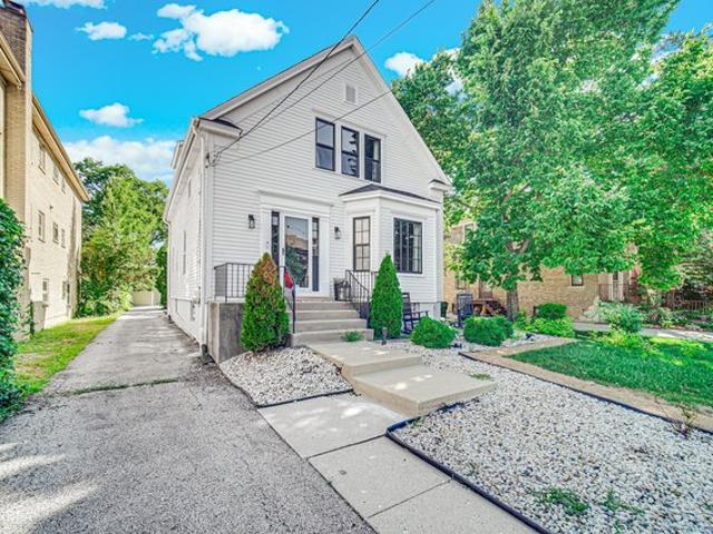 House for sale in Park Ridge, Illinois