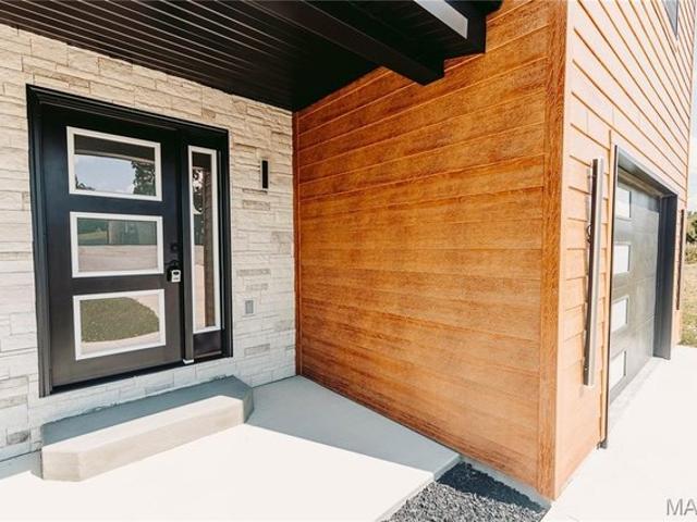 House for sale in Dixon, Missouri