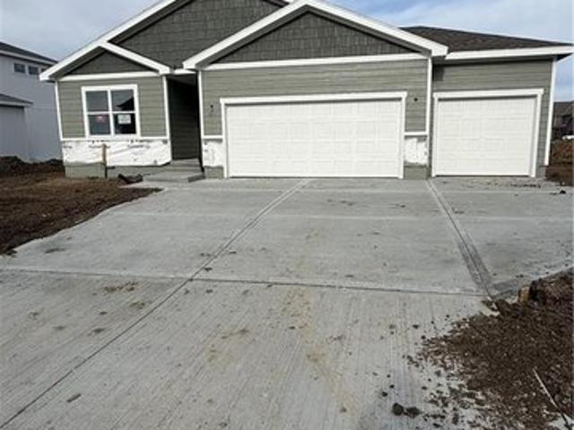 House for sale in Blue Springs, Missouri