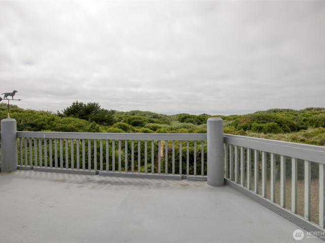 House for sale in Ocean Shores, Washington