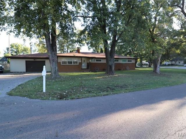 House for sale in Caseyville, Saint Clair County