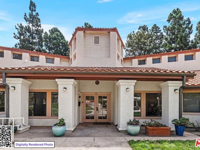 Condo for sale in Canoga Park, California