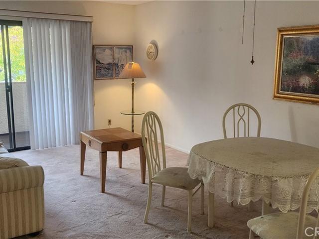 Condo for sale in Canoga Park, California
