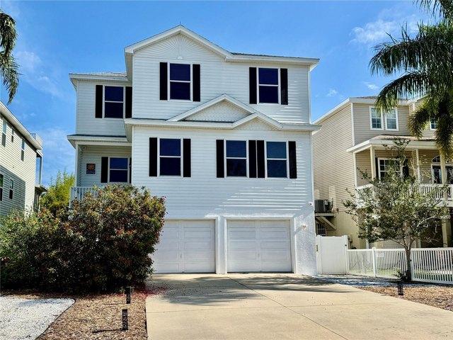 House for sale in Crystal Beach, Florida